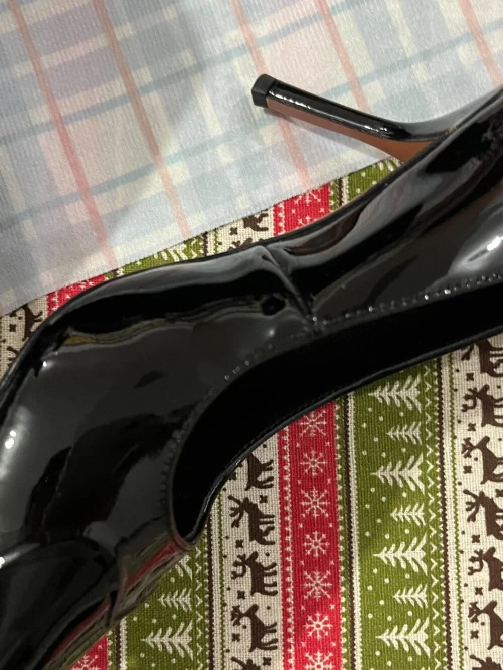 Alaïa Le Cœur Black Patent Leather Pointed-Toe High Heels